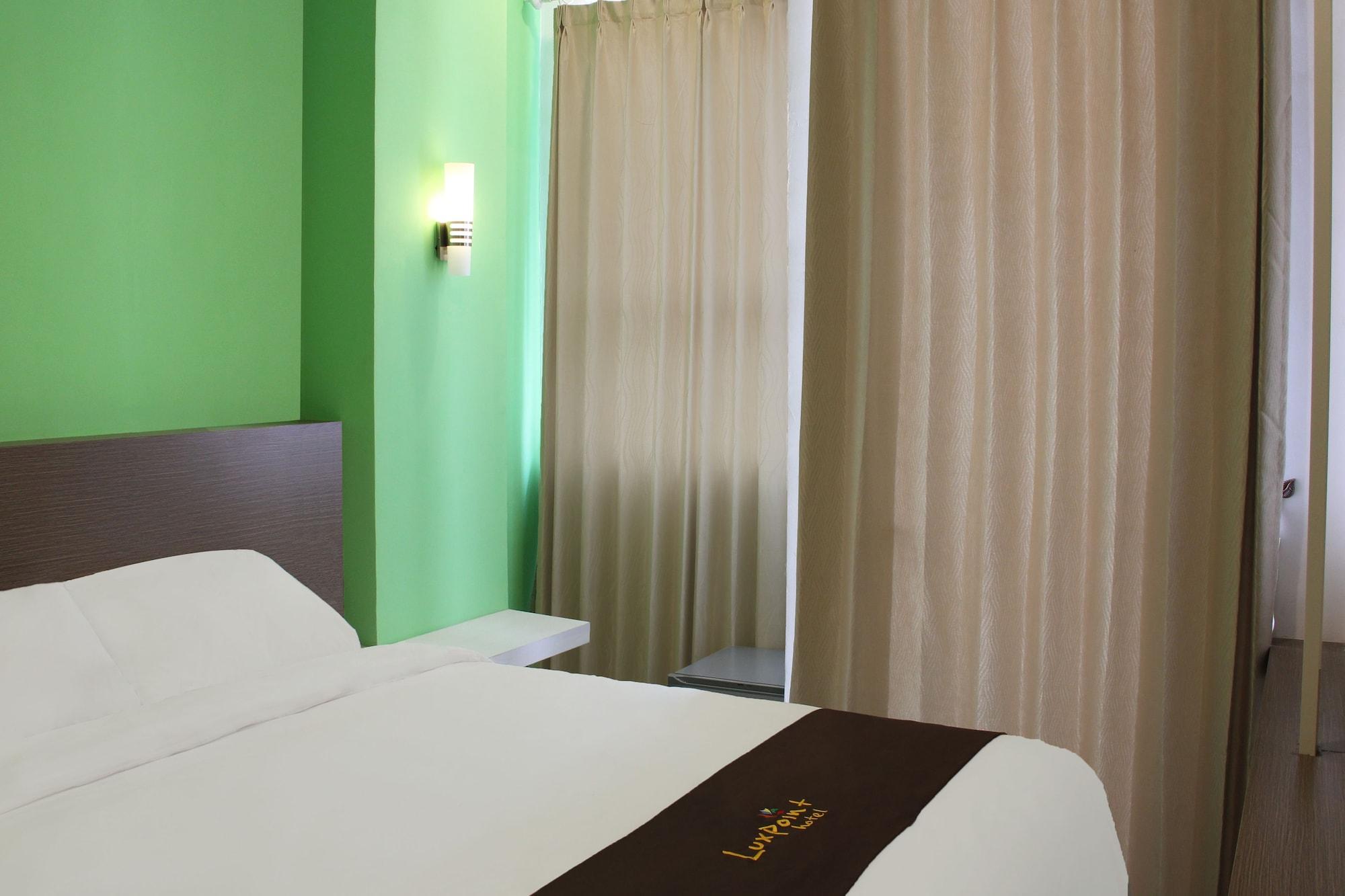 Luxpoint Hotel Baratajaya Surabaja Exteriér fotografie